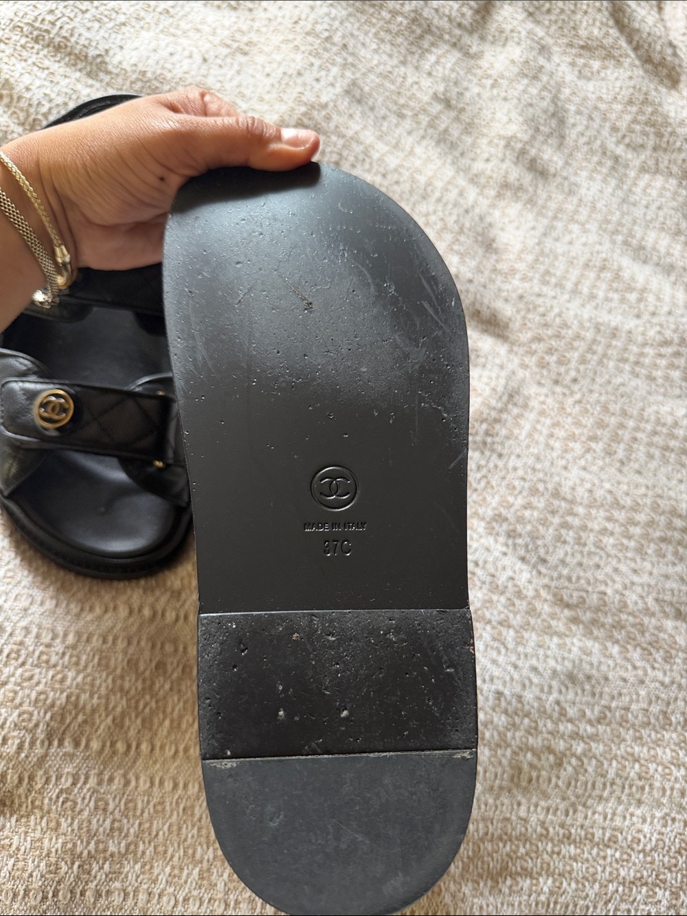 CHANEL Black Quilted Leather Velcro Logo Sandals with Gold CC - Picture 3 of 6
